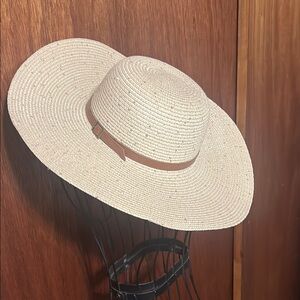 Elegant Sun Hat with Brown Band